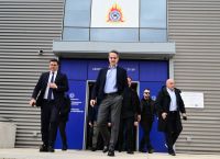 Στη Σαντορίνη το πρωί ο Μητσοτάκης -Σχέδιο αποκατάστασης της τουριστικής εικόνας των νησιών