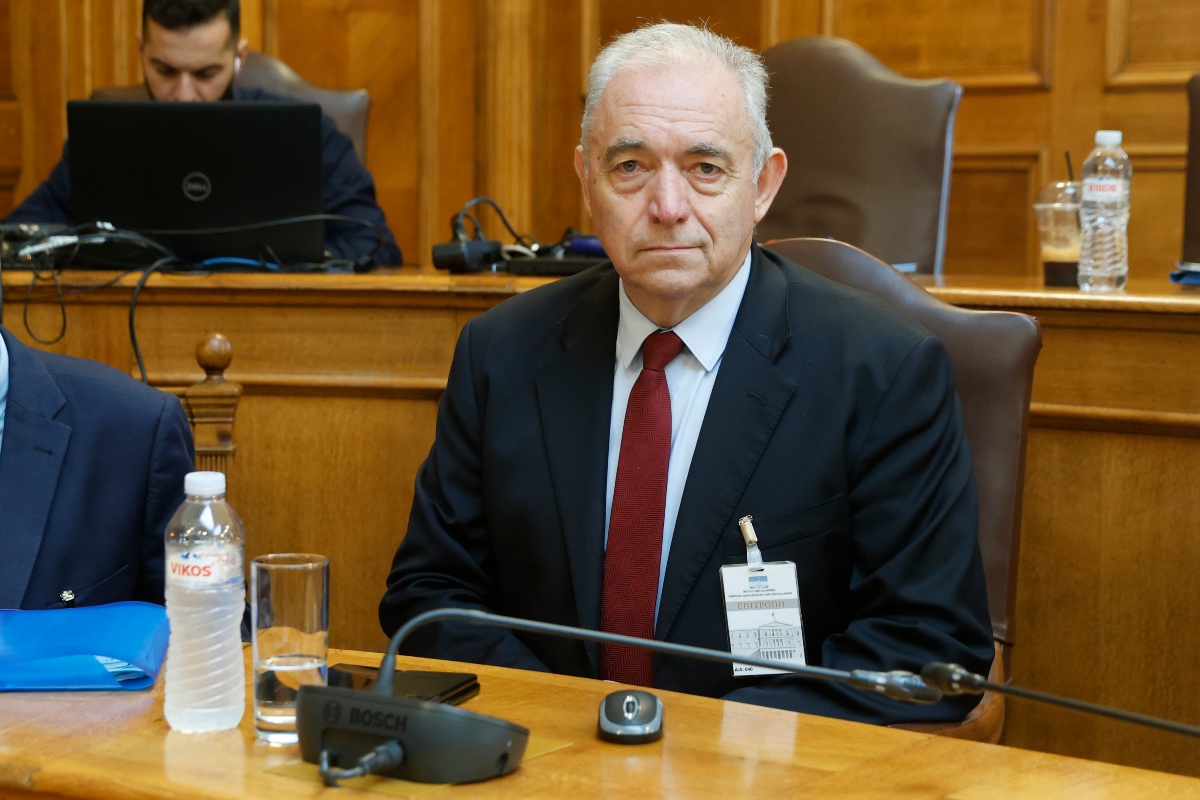 Λέκκας: «Αποκλείουμε το ξύπνημα του ηφαιστείου»