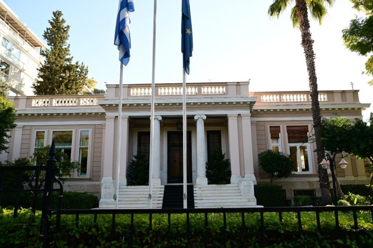 Κυβέρνηση: Ευρεία σύσκεψη υπό τον Μητσοτάκη για τους σεισμούς
