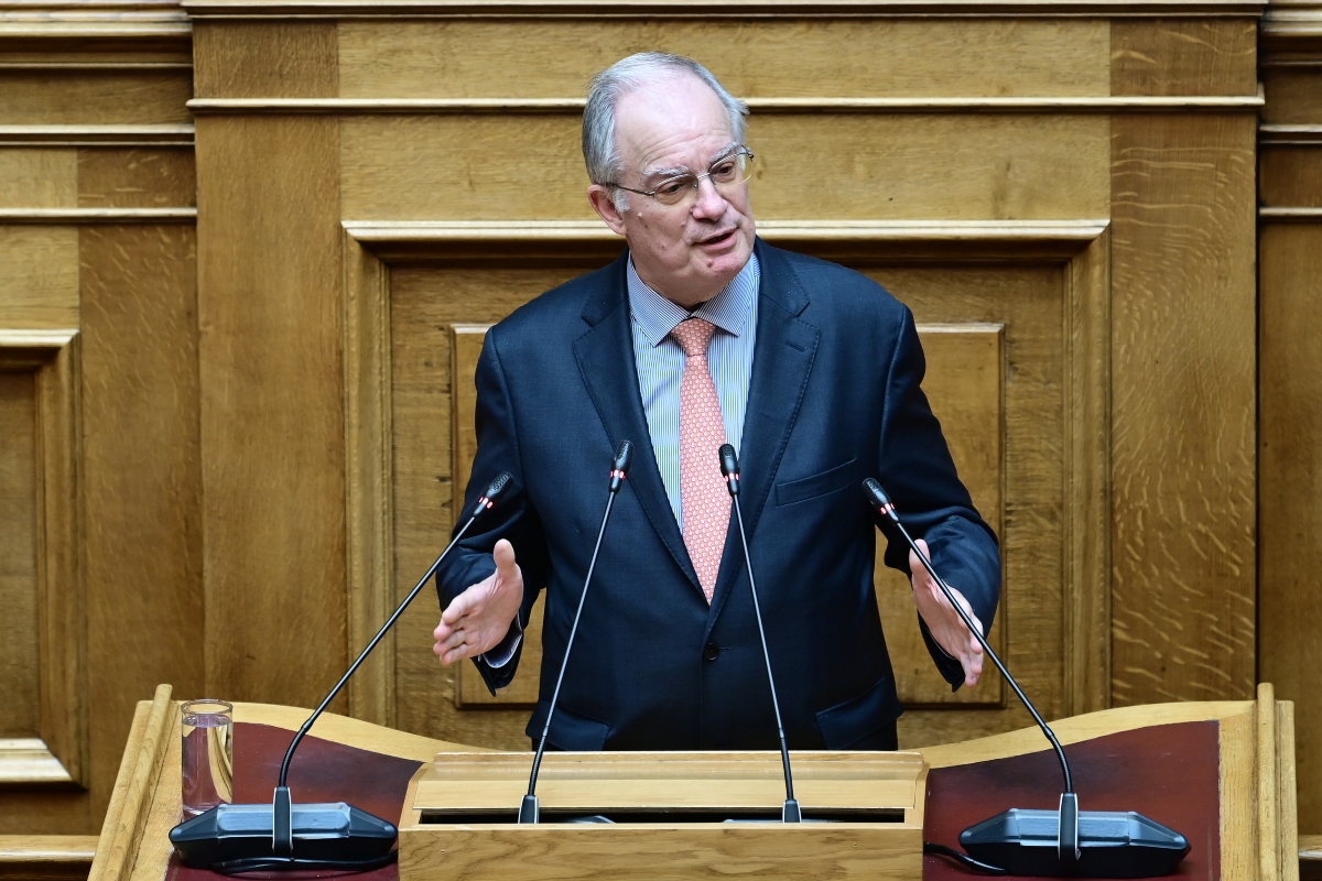 Βουλή: Σε πανηγυρικό κλίμα η επίσημη ανακοίνωση για τον Κ. Τασούλα