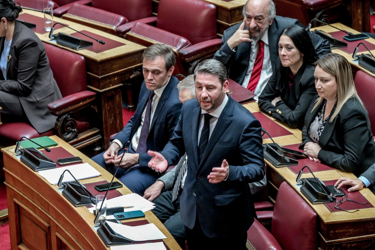 Δυσπιστία μεταξύ των τεσσάρων της αντιπολίτευσης