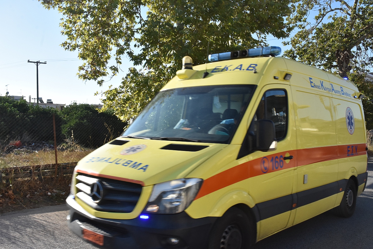 Χαλκιδική: Ο καβγάς οδηγών στο δρόμο είχε ως αποτέλεσμα έναν νεκρό και μια αστυνομικό σοβαρά τραυματισμένη