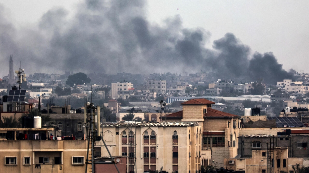 Έσπασε η εκεχειρία: Το Ισραήλ βομβαρδίζει τη Χαν Γιούνις