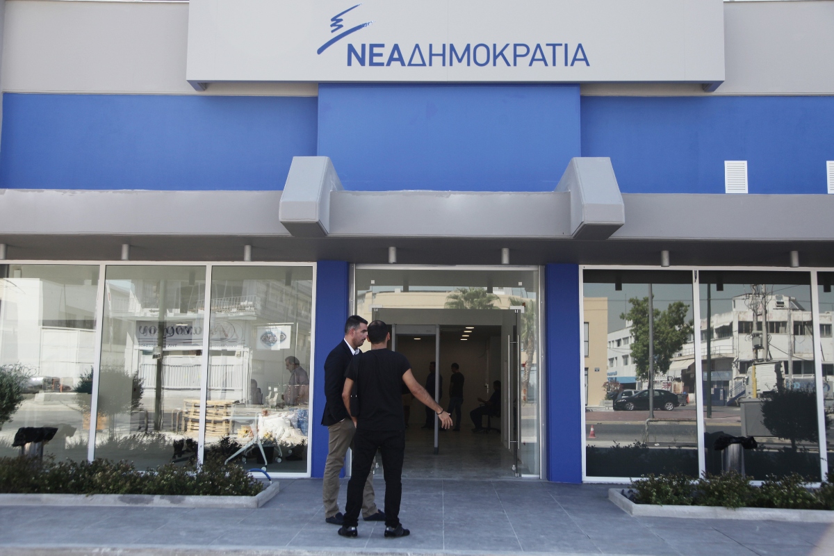 ΝΔ κατά Βελόπουλου: Πρωτόγνωρη χυδαιότητα η δήλώσή του για τα Τέμπη – Περιμένουμε μια κανονική συγγνώμη