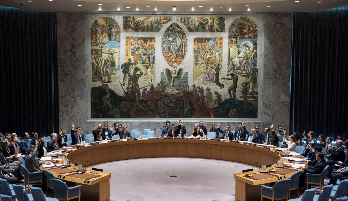 UN Security Council discusses, under the Greek presidency, the lifting of sanctions on Syria
