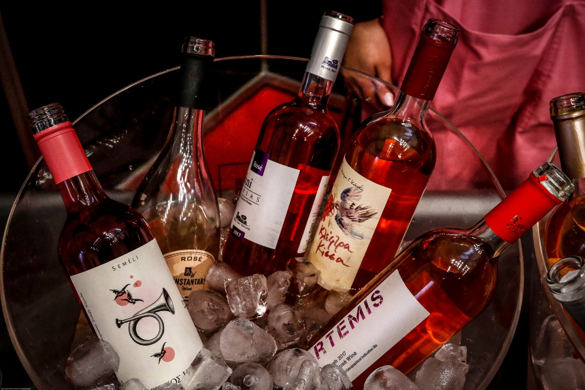 Ροντ Σμιθ (πρόεδρος Ινστιτούτου Masters of Wine): Να είστε πολύ υπερήφανοι για τα ελληνικά κρασιά.