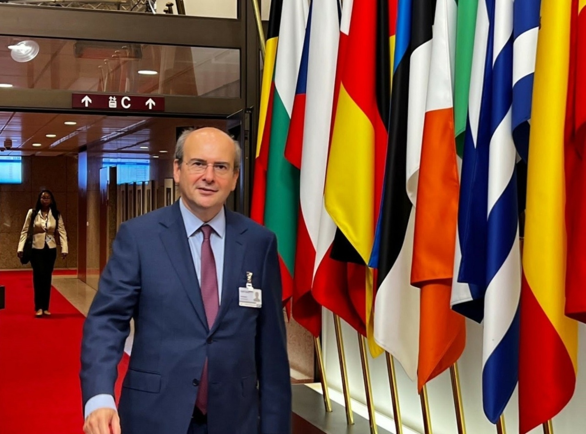 Αμυντικές δαπάνες: Σκληρό «πόκερ» για «αέρα» παροχών 0,5% έως 1% του ΑΕΠ
