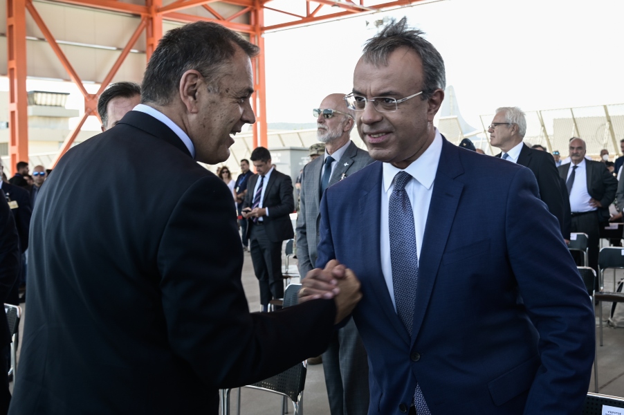 Ανασχηματισμός 2025: Ποιοι υπουργοί έμειναν εκτός κυβέρνησης