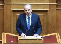 Παπαθανάσης: ΠΑΣΟΚ και ΣΥΡΙΖΑ συνεχίζουν το παιχνίδι της εργαλειοποίησης των Τεμπών