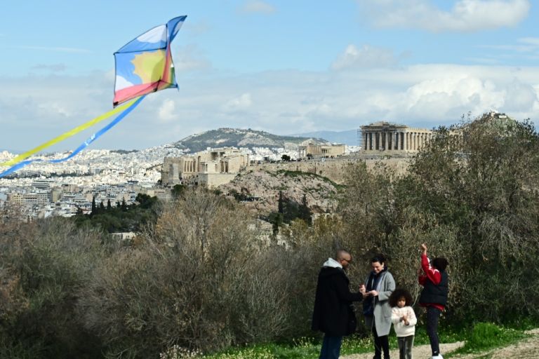 Kites, Carnival, and Reflection: Greece Marks Clean Monday, Lent