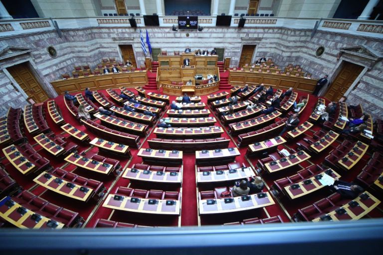 Βουλή: Δείτε [Live] την συζήτηση επί της πρότασης δυσπιστίας – Ποια η διαδικασία που ακολουθείται