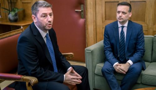 Δούκας: Λάθος η ψήφιση της πρότασης δυσπιστίας μαζί με την Κωνσταντοπούλου