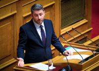 Ανδρουλάκης κατά κυβέρνησης: Φέρατε μια τροπολογία μέσα στη νύχτα – Ποιους προστατεύετε; Ανδρουλάκης κατά κυβέρνησης: Φέρατε μια τροπολογία μέσα στη νύχτα – Ποιους προστατεύετε;