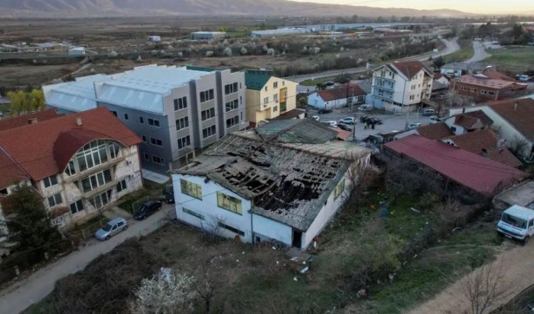 Βόρεια Μακεδονία: Παραιτήθηκε ο δήμαρχος του Κότσανι μετά την ασύλληπτη τραγωδία με τους 59 νεκρούς