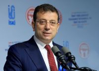 Ο Εκρέμ Ιμάμογλου ανακοίνωσε την υποψηφιότητά του για την προεδρία της Τουρκίας
