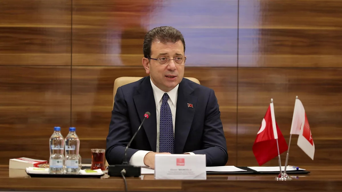 Μέχρι και δύο χρόνια μπορεί να παραμείνει στη φυλακή ο Ιμάμογλου