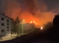 Φωτιά σε νυχτερινό κέντρο στη Βόρεια Μακεδονία – Αναφορές για δεκάδες νεκρούς