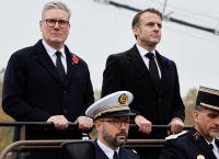 Macron και Starmer προτείνουν εκεχειρία ενός μήνα στην Ουκρανία