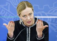 Μελόνι: Θέλουμε δίκαιη και οριστική ειρήνη στην Ουκρανία