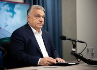 Ο Όρμπαν καλεί την ΕΕ να ξεκινήσει απευθείας συνομιλίες με τη Ρωσία Ο Όρμπαν καλεί την ΕΕ να ξεκινήσει απευθείας συνομιλίες με τη Ρωσία