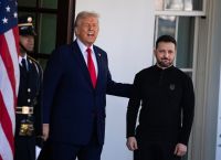 Τραμπ: Παύση στην αμερικανική στρατιωτική βοήθεια στην Ουκρανία