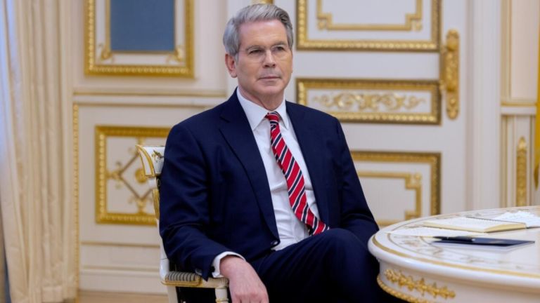 Αμερικανός υπ. Οικονομικών: «Θα κλειστεί μεγάλη συμφωνία με την Κίνα κάποια στιγμή»