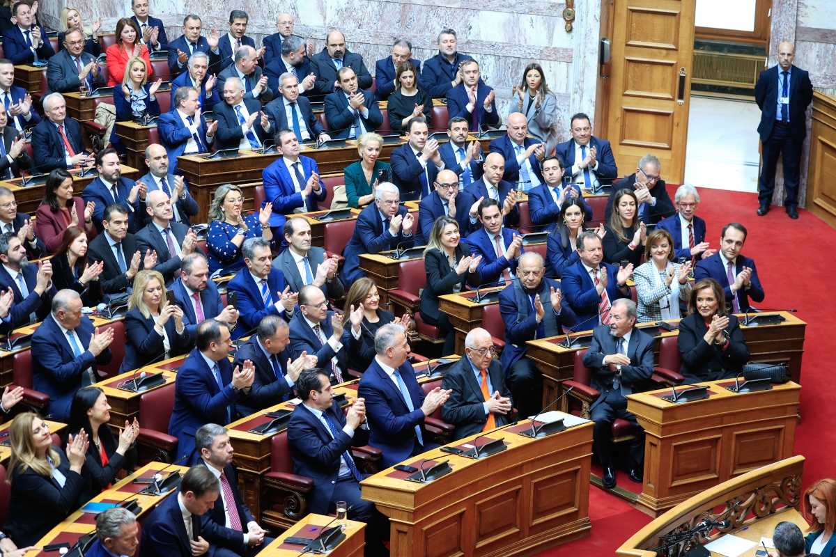 ΝΔ: Καμπανάκια από το εσωκομματικό αντάρτικο