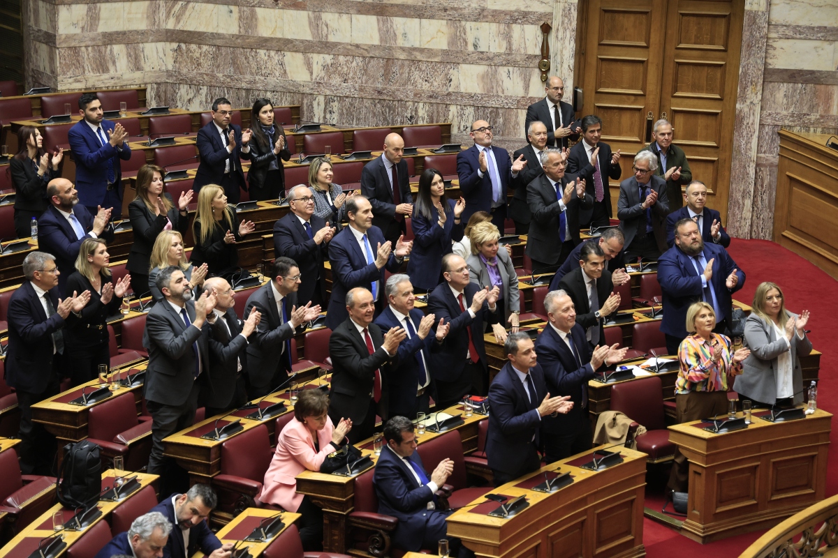 Νέος κύκλος στο γαλάζιο “αντάρτικο” της ΝΔ