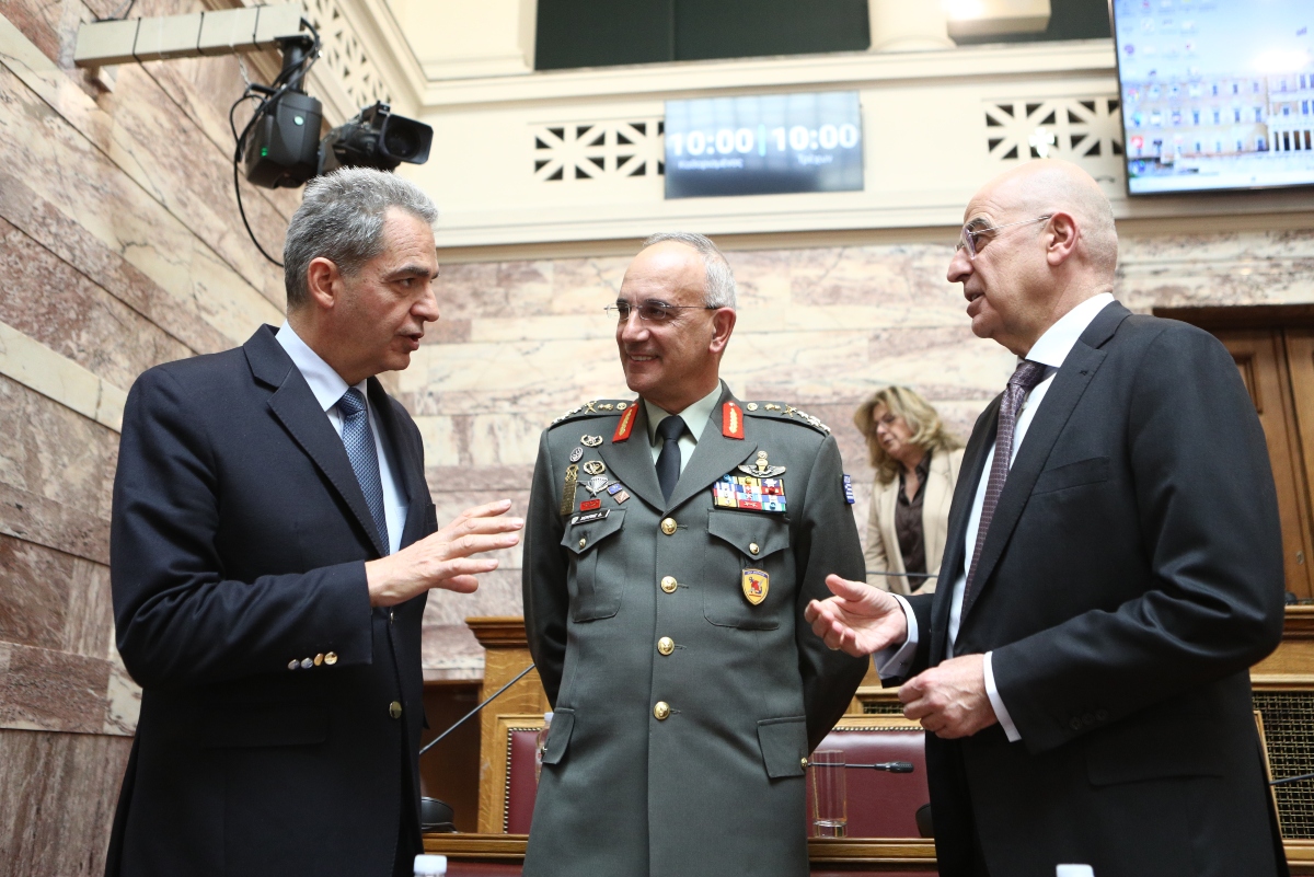 Με σφραγίδα Δένδια το νέο 12ετές εξοπλιστικό πρόγραμμα