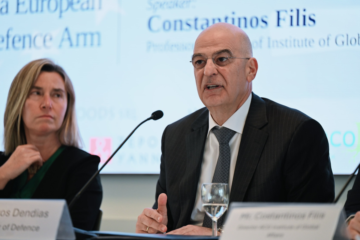 Εξοπλιστικά: Αυλαία στην Επιτροπή της Βουλής για το 12ετές πρόγραμμα των 25,8 δισ. ευρώ