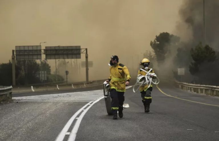 Πύρινη λαίλαπα στην Ιερουσαλήμ: Στέλνουν βοήθεια Ελλάδα, Κύπρος, ακόμα και Παλαιστίνιοι