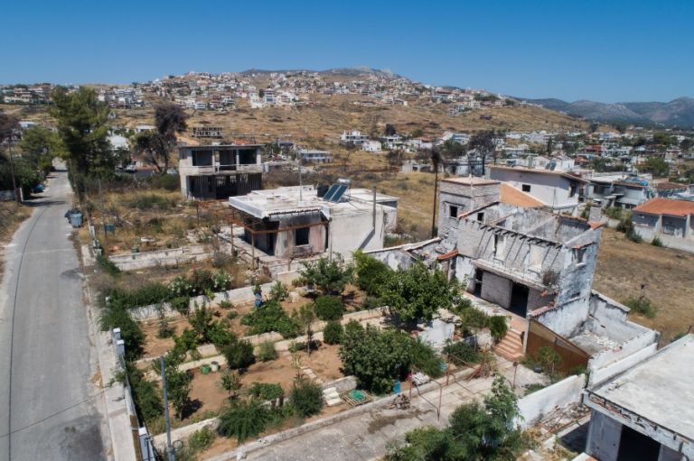 Φωτιά στο Μάτι: Παραιτούνται Δήμοι και Περιφέρεια από τα ένδικα μέσα για τους συγγενείς των θυμάτων