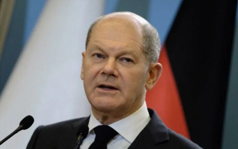 Το SPD ενέκρινε τον Μεγάλο Συνασπισμό – Ο Σολτς κάνει αποχαιρετιστήριο δώρο αυξήσεις στους συνταξιούχους