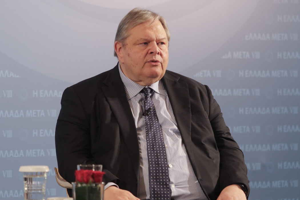 Βενιζέλος: “Ήταν λάθος μου ότι απευθύνθηκα δημόσια στον κ. Σαμαρά” [vid]