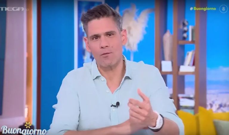 Ουγγαρέζος: Η απίστευτη γκάφα με προφυλακτικό στο ΑΤΜ – “Θα το πω όσο πιο κεκαλυμμένα μπορώ”