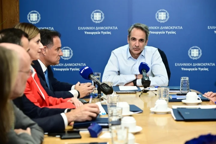 Έως τις 15 Ιουλίου θα έχει τεθεί σε λειτουργία η νέα τηλεφωνική γραμμή του ΕΟΠΥΥ “1566”