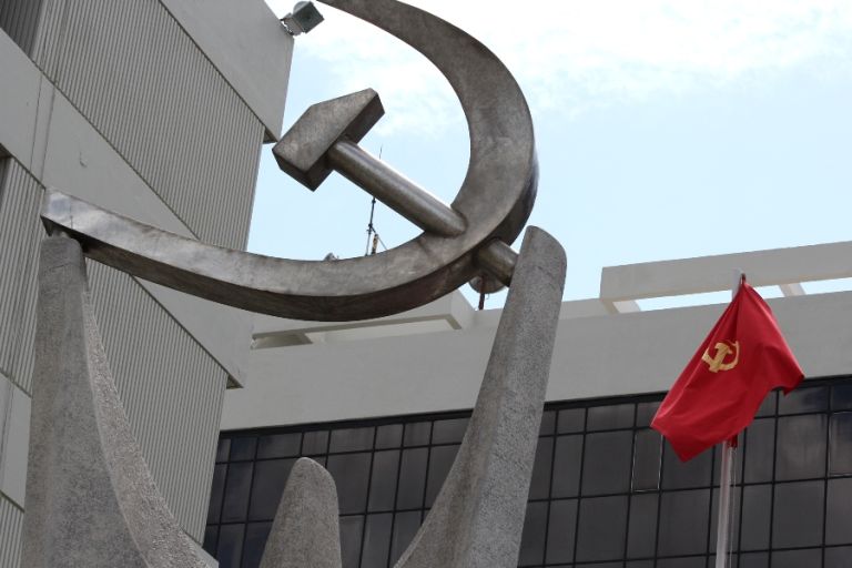 Βουλή: Σύγκληση της Επιτροπής Θεσμών ζητά το ΚΚΕ για το σκάνδαλο του ΟΠΕΚΕΠΕ