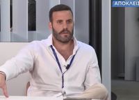 Παππάς για τον σάλο με τον Light: Απαράδεκτο το τραγούδι, αλλά δεν θα τον καταδικάσουμε για μία άτυχη στιγμή Παππάς για τον σάλο με τον Light: Απαράδεκτο το τραγούδι, αλλά δεν θα τον καταδικάσουμε για μία άτυχη στιγμή