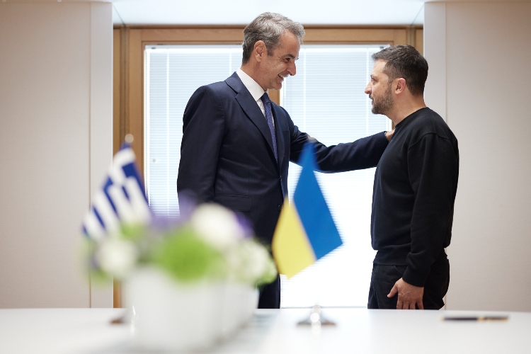 Τηλεφώνημα Ζελένσκι σε Μητσοτάκη: Ραντεβού στην Οδησσό για την Ουκρανία