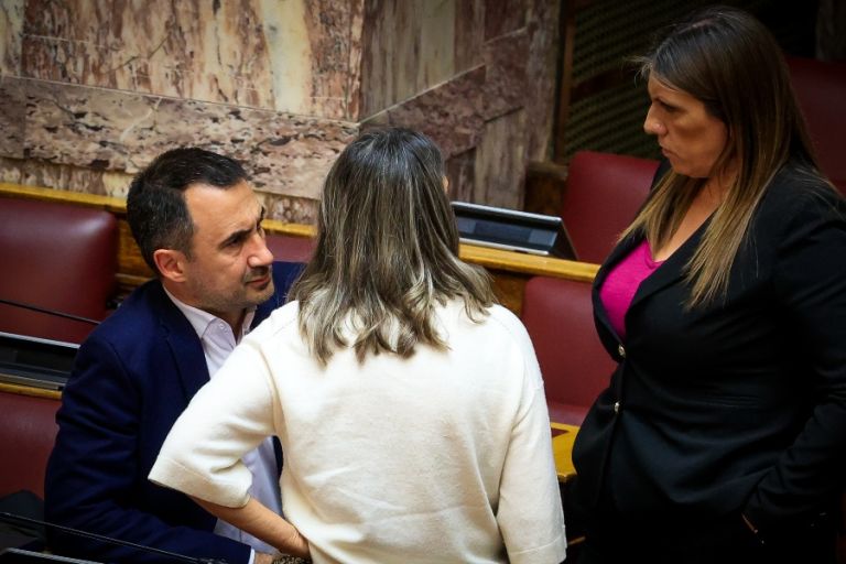 Συνάντηση Χαρίτση – Κωνσταντοπούλου για τα Τέμπη