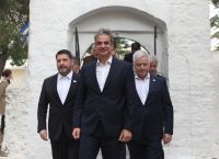 Στην Παιανία ο Μητσοτάκης για τον εορτασμό του Αγίου Αθανασίου [vid]