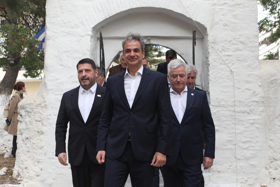 Στην Παιανία ο Μητσοτάκης για τον εορτασμό του Αγίου Αθανασίου [vid]