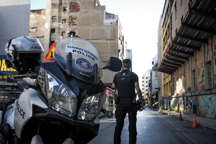 Θεσσαλονίκη: Το επικρατέστερο σενάριο για το κίνητρο της 38χρονης – Πού στρέφονται οι έρευνες της Αστυνομίας