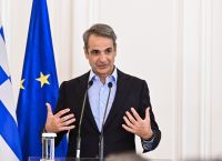 Βία ανηλίκων: Kids Wallet, κοινωνική εργασία στο σχολείο και δημιουργία τεχνικών γυμνασίων Βία ανηλίκων: Kids Wallet, κοινωνική εργασία στο σχολείο και δημιουργία τεχνικών γυμνασίων