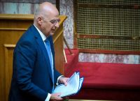 Δένδιας σε Ανδρουλάκη: Κανείς δεν νομιμοποιείται να διαπραγματευτεί για κυριαρχικά δικαιώματα της χώρας Δένδιας σε Ανδρουλάκη: Κανείς δεν νομιμοποιείται να διαπραγματευτεί για κυριαρχικά δικαιώματα της χώρας