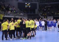 Η ΑΕΚ ηττήθηκε 25-29 από την Αλκαλόιντ και πάει για την ανατροπή και την κούπα Η ΑΕΚ ηττήθηκε 25-29 από την Αλκαλόιντ και πάει για την ανατροπή και την κούπα