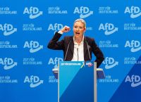 Γερμανία: «Παράθυρο» για την απαγόρευση της AfD Γερμανία: «Παράθυρο» για την απαγόρευση της AfD
