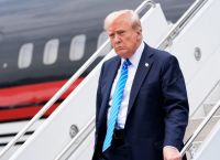 Αντιδράσεις για το πολυτελές Boeing 747 που δωρίζει το Κατάρ στον Τραμπ Αντιδράσεις για το πολυτελές Boeing 747 που δωρίζει το Κατάρ στον Τραμπ