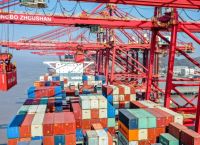 Κίνα: Μειώθηκαν κατά 21% οι εξαγωγές προς τις ΗΠΑ τον Απρίλιο Κίνα: Μειώθηκαν κατά 21% οι εξαγωγές προς τις ΗΠΑ τον Απρίλιο