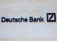 Deutsche Bank: Βόμβα χρέους έτοιμη να εκραγεί σε ΗΠΑ Deutsche Bank: Βόμβα χρέους έτοιμη να εκραγεί σε ΗΠΑ